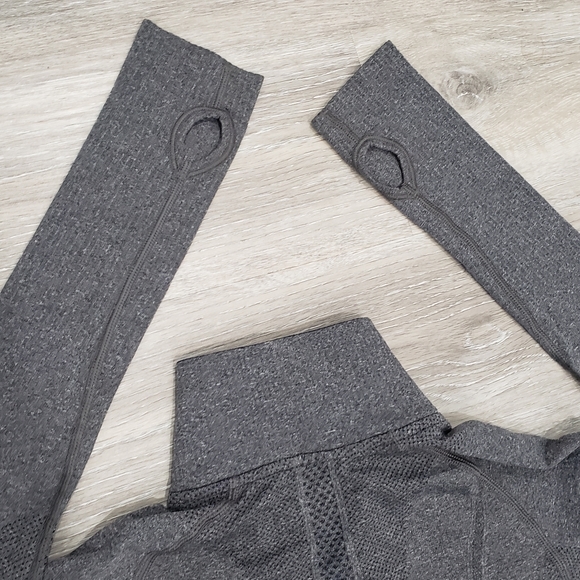 Lululemon Run Swiftly Tech 1/2 Zip First Release Heathered Black - Picture 14 of 15